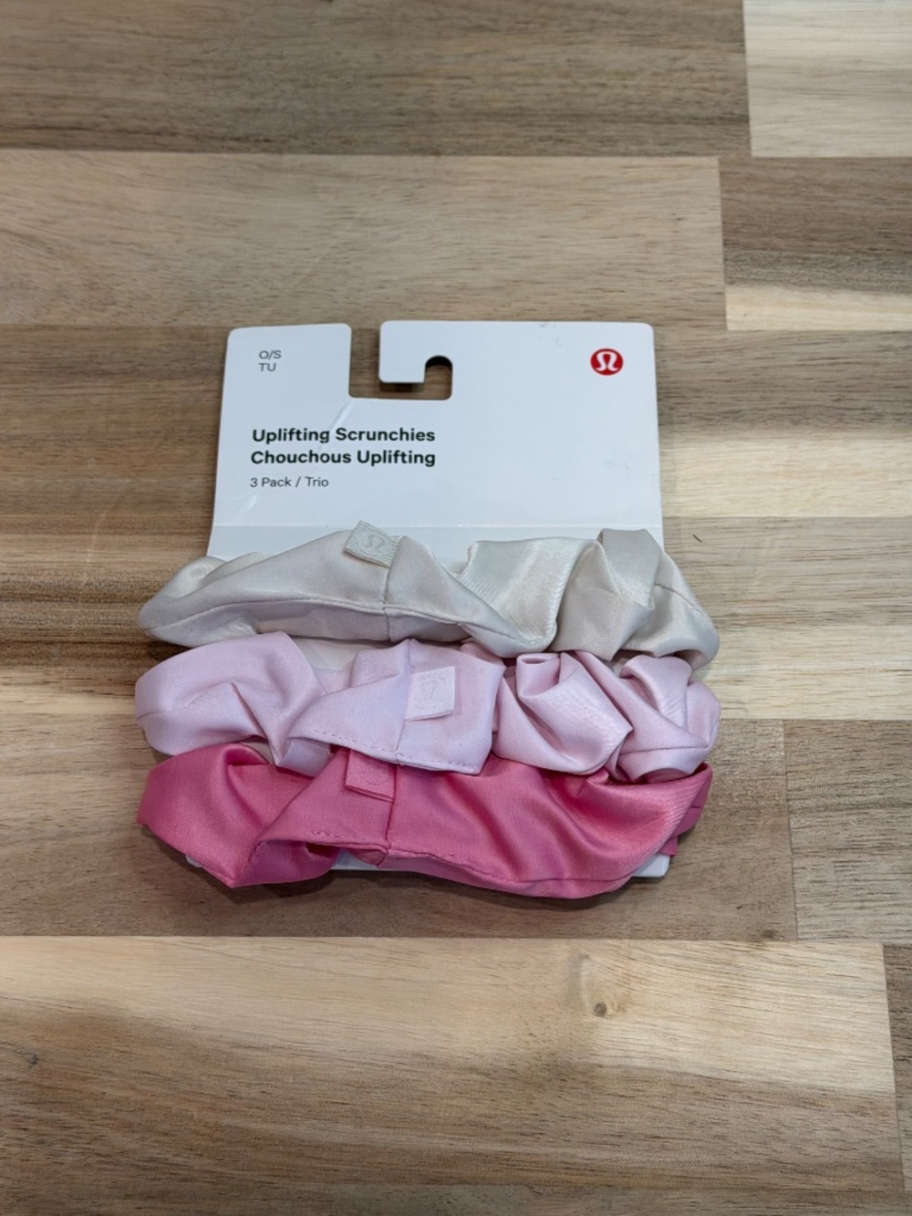 NWT Lululemon Uplifting Satin Scrunchies 3-Pack Candy Cloud/Ivory/Blissful Pink